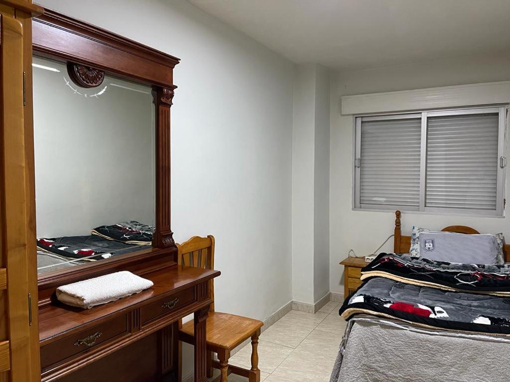 Habitacion Individual En Granada Exteriér fotografie